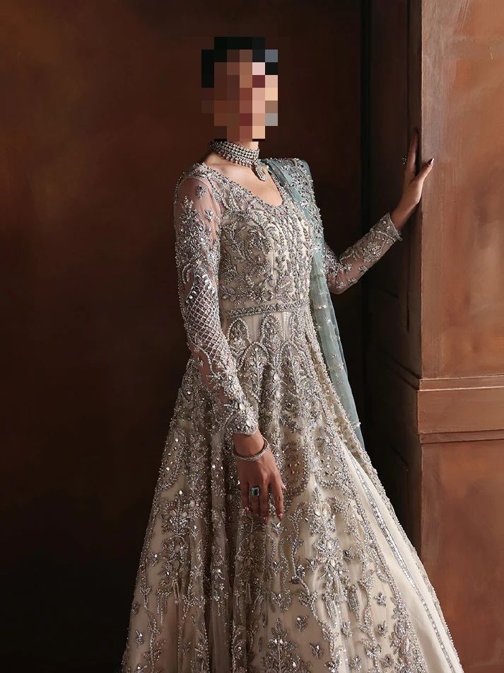 Fatima’s Antique Ivory Bridal Dress