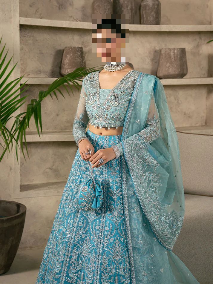 Fatima’s Aqua Blue Wedding Dress