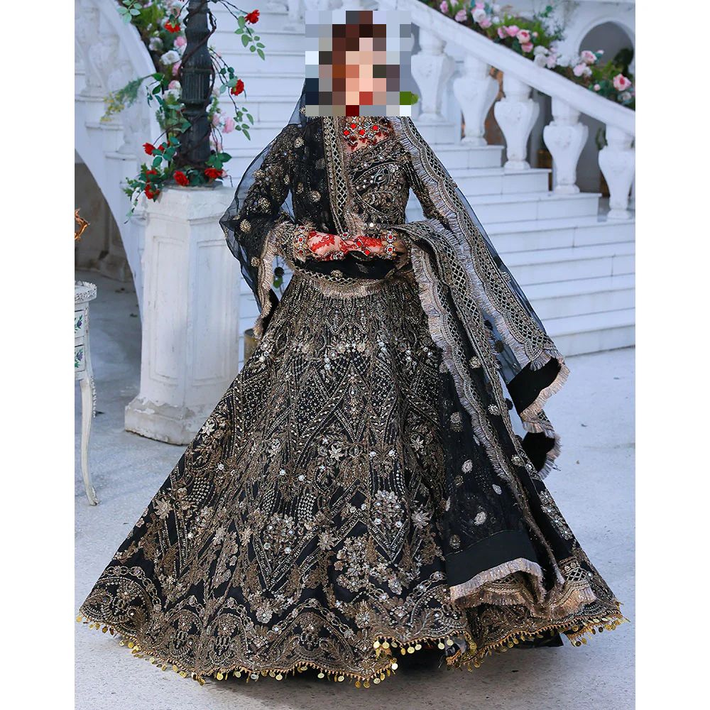 Fatima’s Black & Antique Gold Wedding Dress