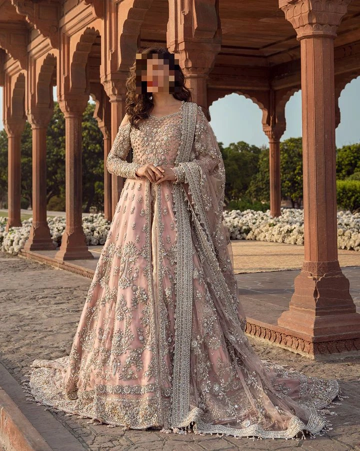 Fatima’s Elegant Pastel Pink Bridal Dress