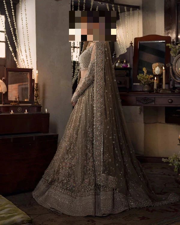 Fatima’s Regal Beige Gold Party Dress