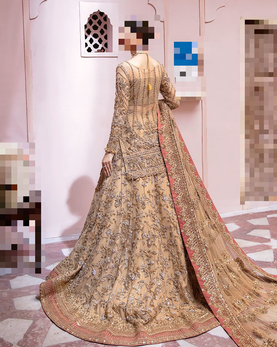 Fatima’s Timeless Antique Gold Bridal Dress
