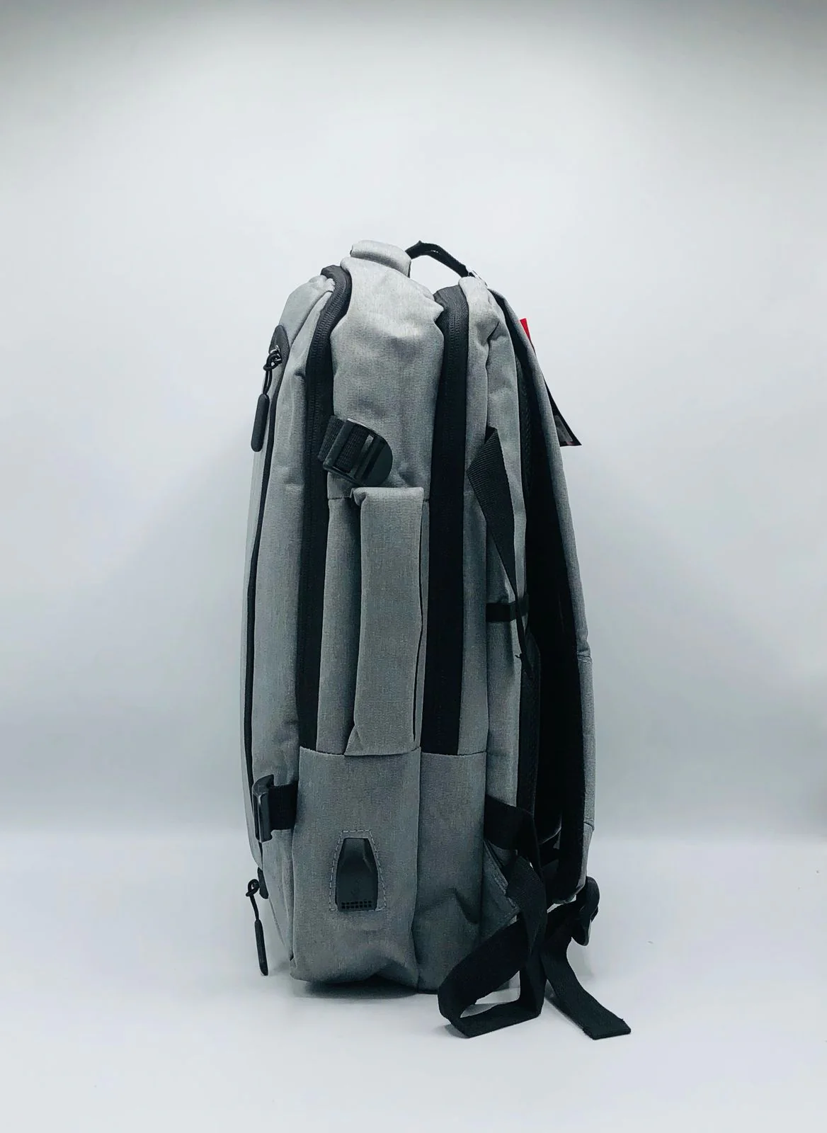 Practical Boys’ Functional Laptop Backpack featuring comfortable shoulder straps, organized pockets, and a sleek design for carrying gadgets and essentials securely.