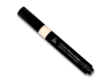 Danessa Myricks Beauty Vision Cream Cover multi use cream foundation and concealer for smooth skin tone and long lasting coverage