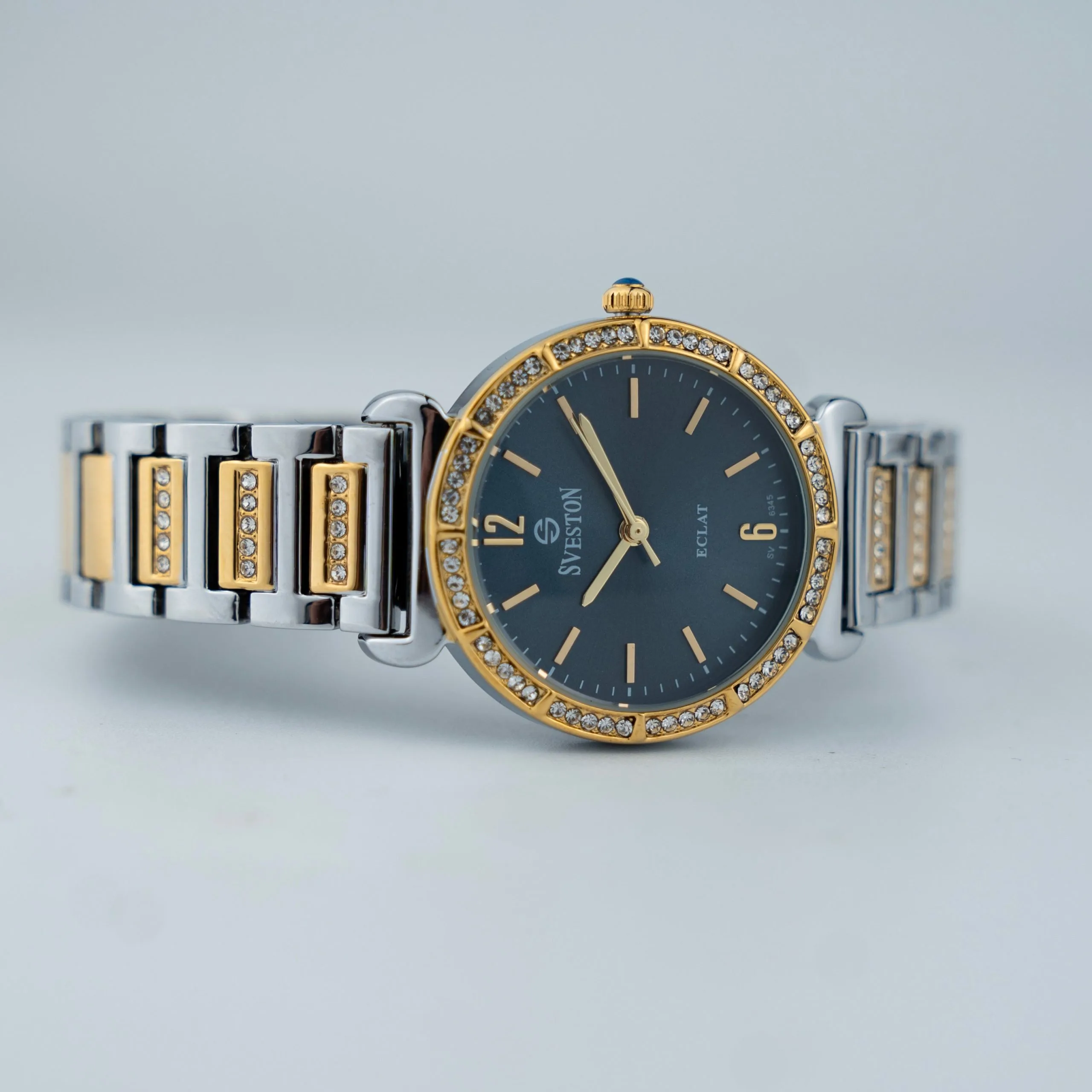 Enchanting Sveston ICLAT SV-6345-F Feminine Bracelet Watch