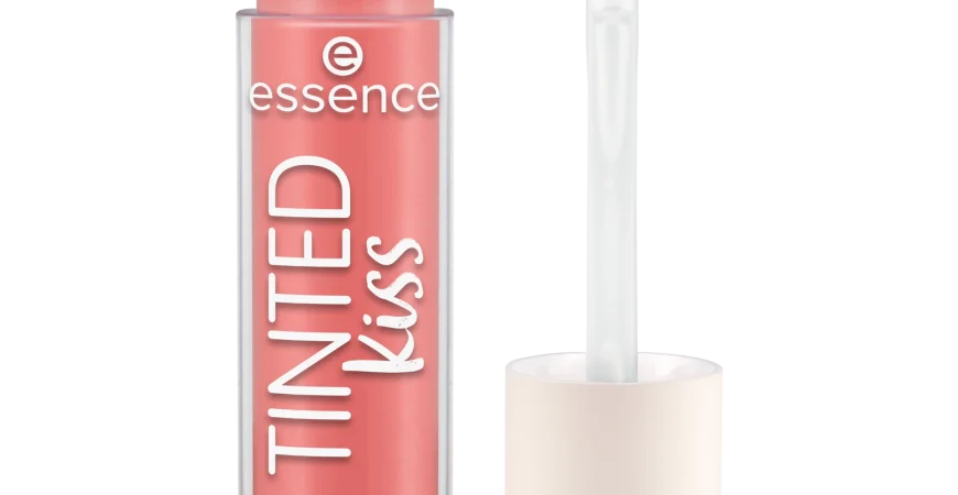 Essence Tinted kiss Hydrating Lip Tint - 102