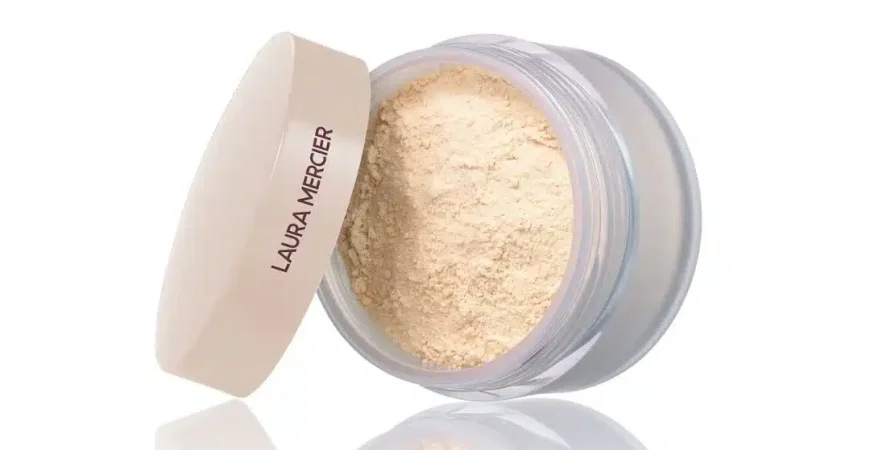 Laura Mercier Powder Ultra Blur