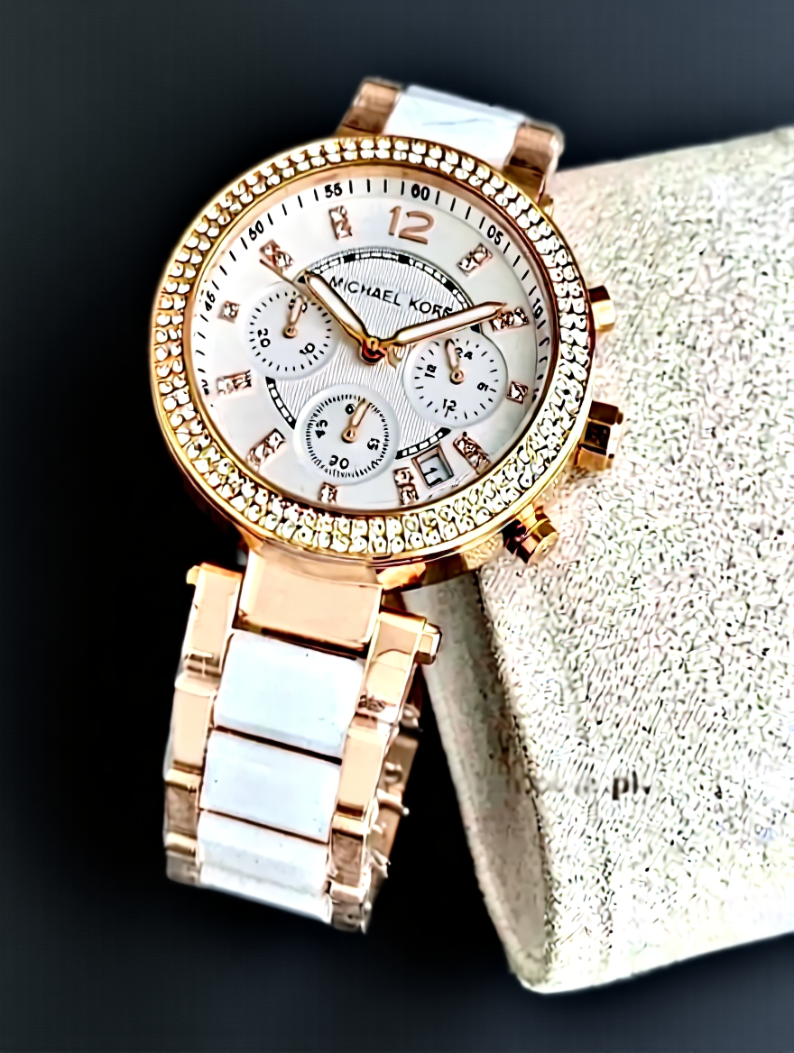 Luxurious Michael Kors MK5774 Women’s Watch
