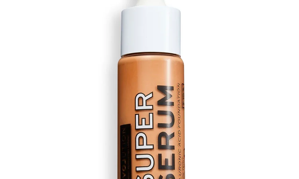 Makeup Revolution Relove Super Serum Foundation - F10.5