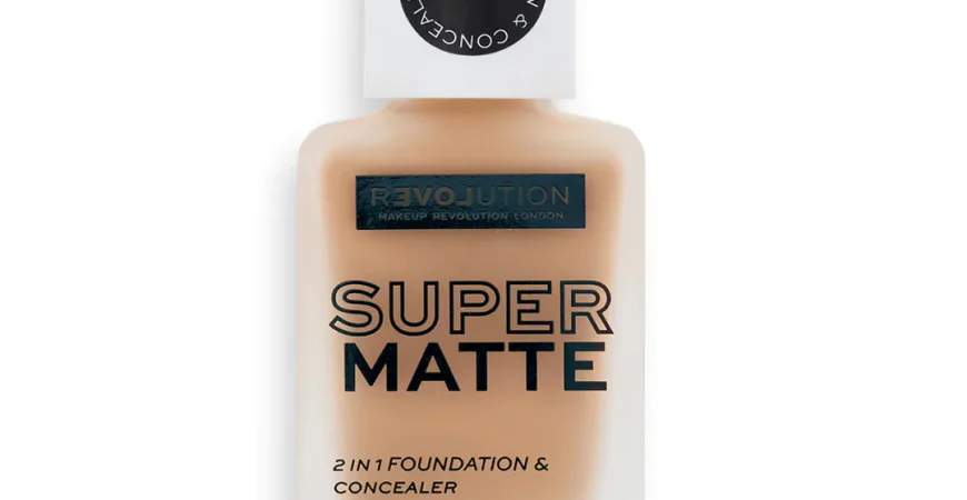 Makeup Revolution Relove Supermatte Foundation - F10.5