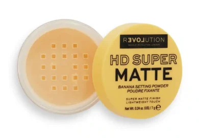 Lightweight banana powder for under eye brightening and oil control smooth skin