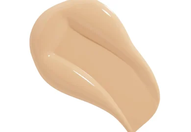 Makeup Revolution Supermatte Foundation F2 full coverage matte finish liquid foundation for oily and combination skin