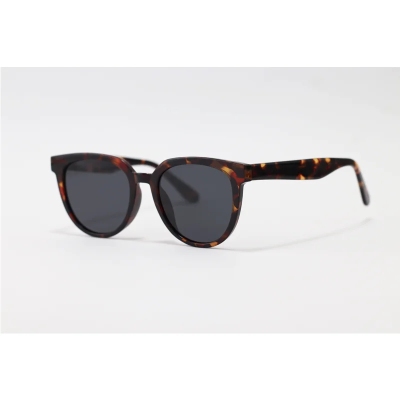 Moscot 58248 Tortoise Acetate Oval Polarized Sunglasses premium designer eyewear with polarized lenses