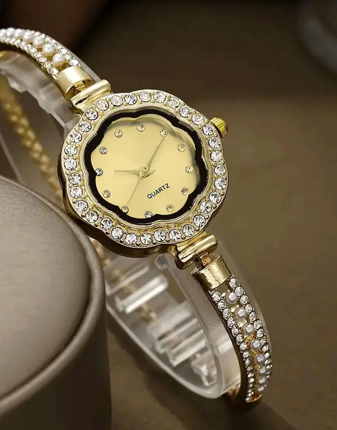 Radiant Adjustable Chain Floral Design Girls Watch