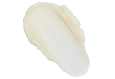 Nourishing Revolution Super Base Vitamin Primer – 25ml infused with skin-loving vitamins that hydrates the skin while creating a smooth base for flawless makeup application.
