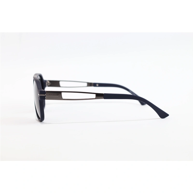 Tom Ford 202 Blue Aviator Polarized Sunglasses premium designer aviator sunglasses with stylish blue frame