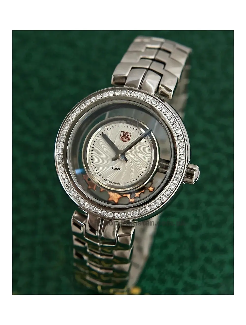 Vibrant TAG Heuer Link Lady Diamond Star Watch