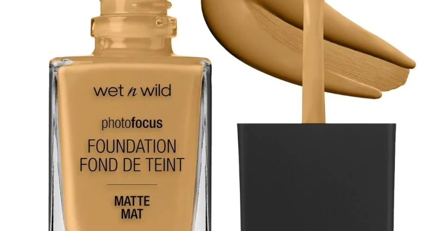 Wet N Wild Photo Focus Foundation - Amber Beige