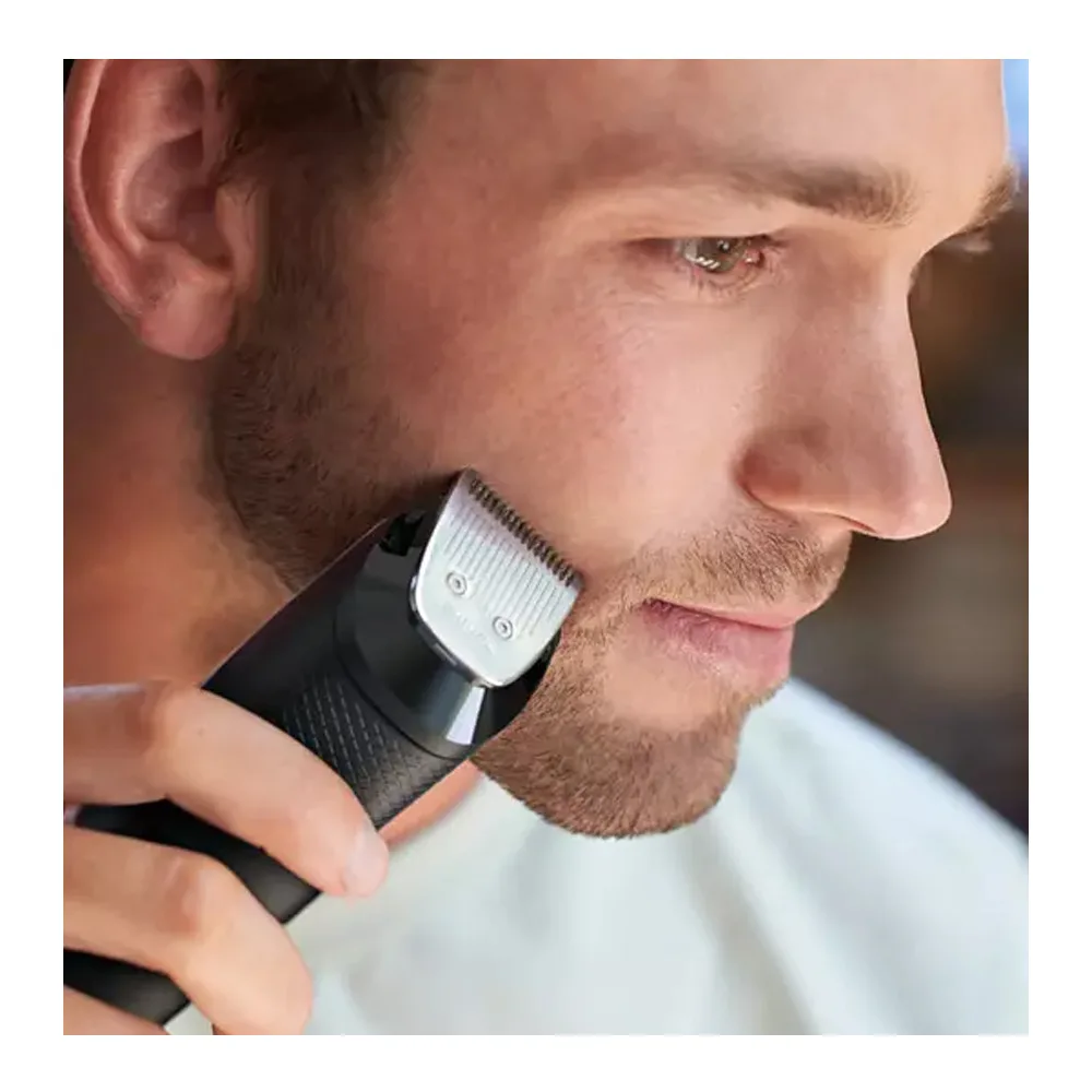 Front angle of philips 5000 series beard trimmer, bt-5502/15